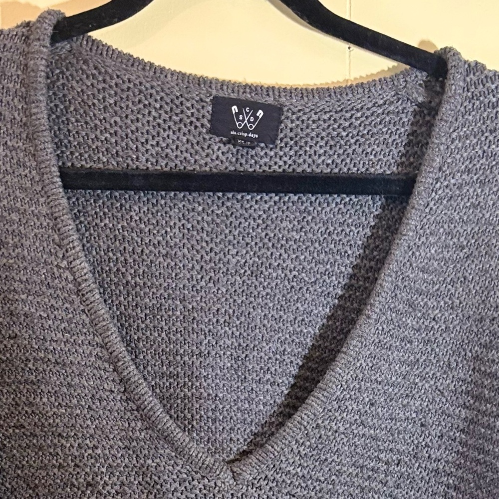 Stylish Gray V-Neck Sweater